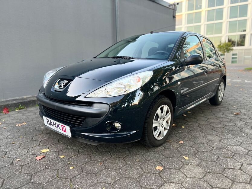 Peugeot 206 32.000 km 4.999 € Stuttgart 70567