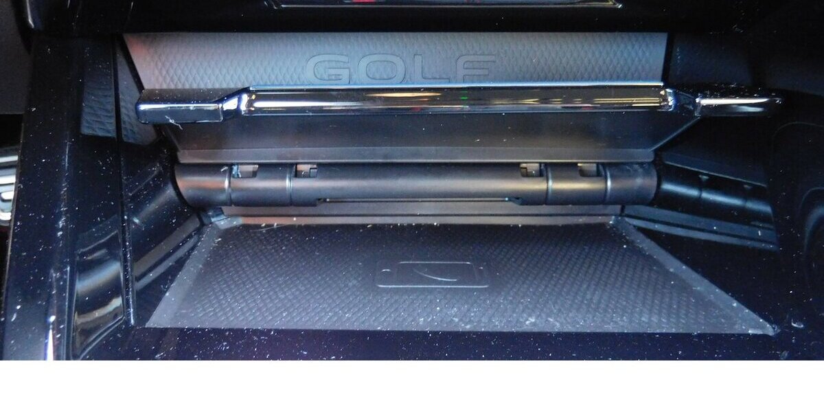 VW Golf 2.0 VIII GTI Performance TSI BMT Navi 25.600 km 24.990 &euro; Vordorf 38533