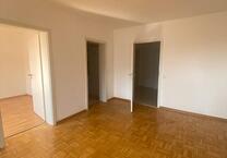 Zentrale 2- Zimmer-Wohnung mit Balkon