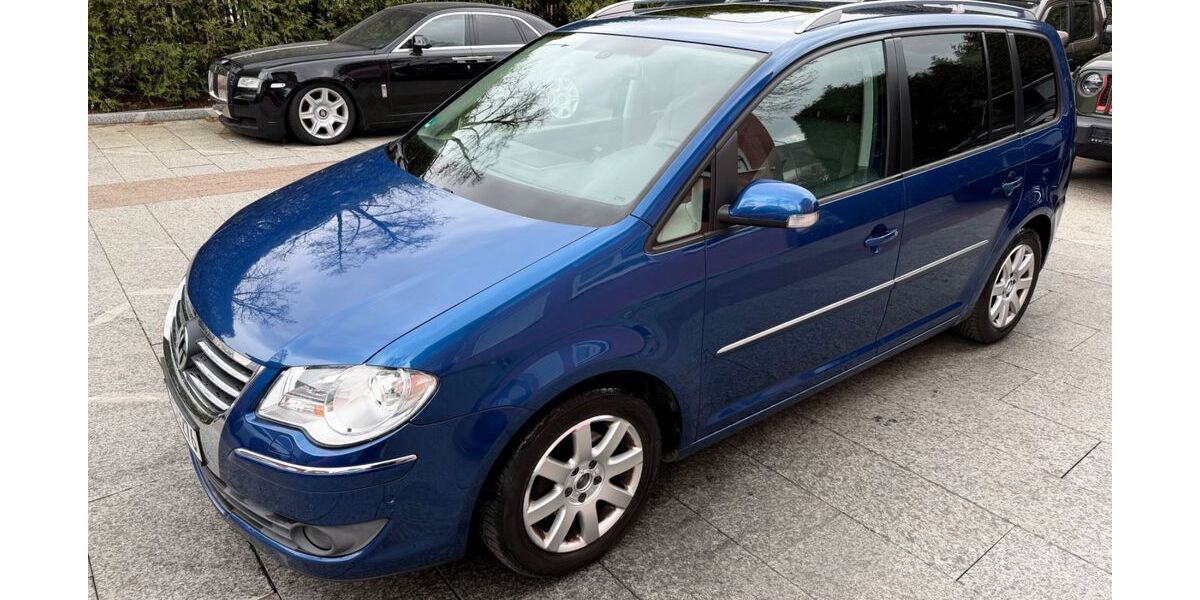 VW Touran 231.000 km 3.980 &euro; München 81827