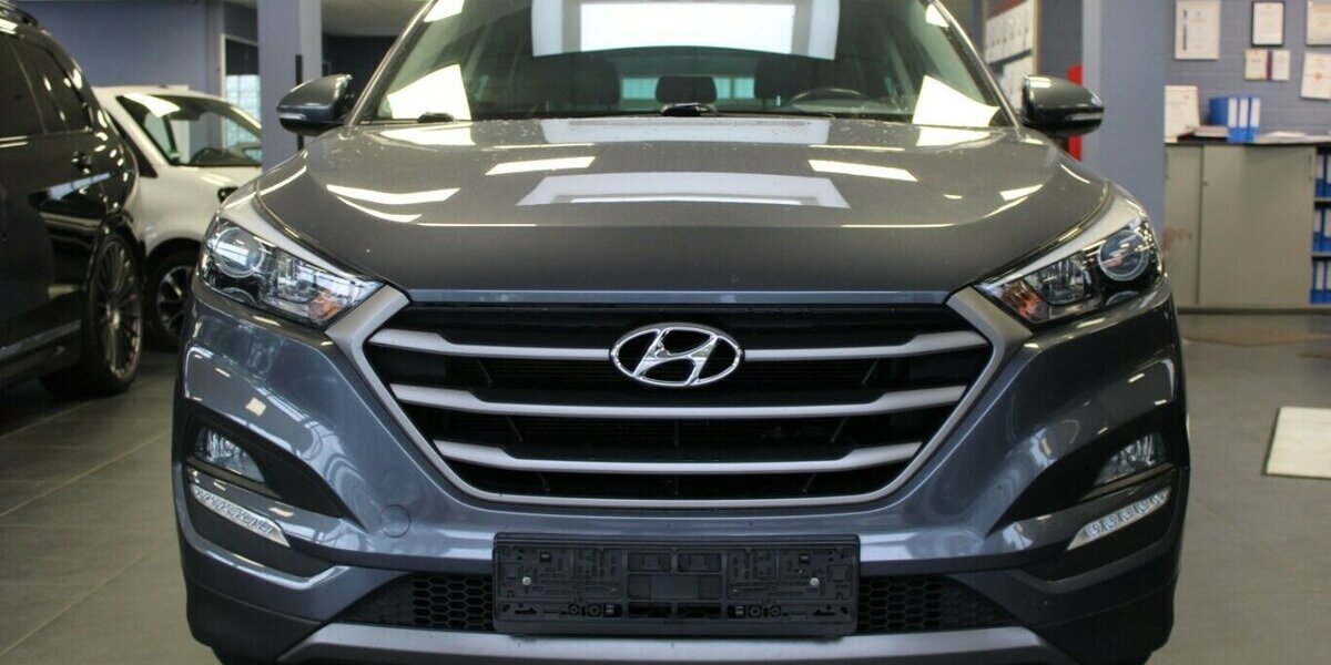 Hyundai Tucson 1.6 GDI 2WD Intro Edition 111.400 km 12.980 € Euskirchen 53881