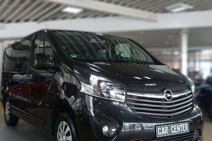 Opel Vivaro 122.197 km 18.750 &euro; Stralsund 18435