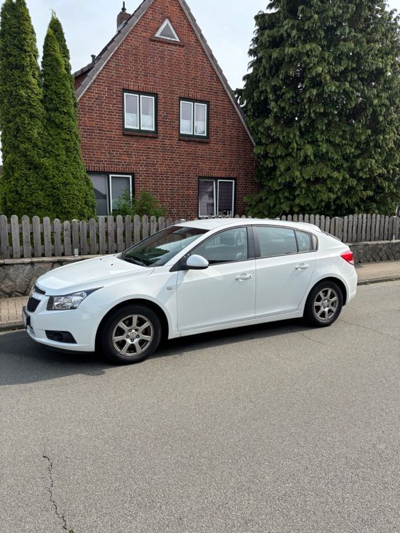 Cruze