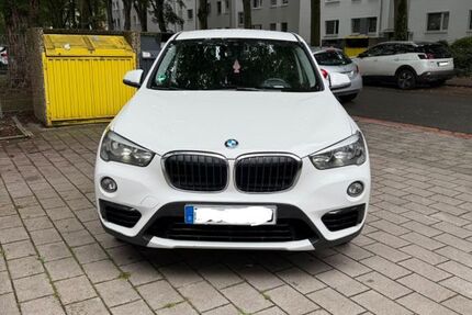 BMW X1 113.800 km 14.200 &euro; Bremen 28329