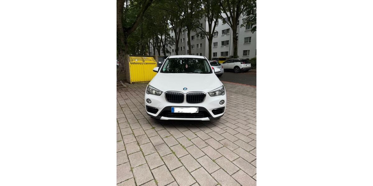 BMW X1 113.800 km 14.200 &euro; Bremen 28329