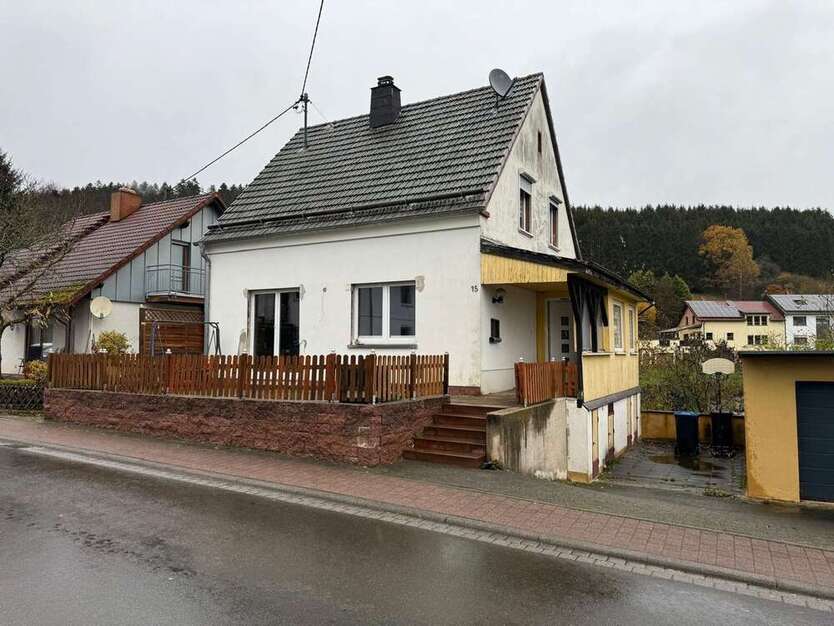 Haus zum Kaufen in Neroth 153.000 € 115 m²