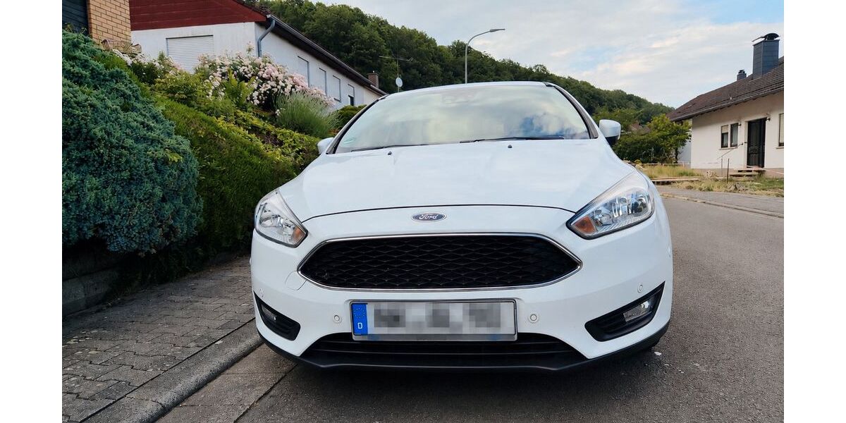 Ford Focus 150.500 km 4.900 &euro; Breitenbach 66916