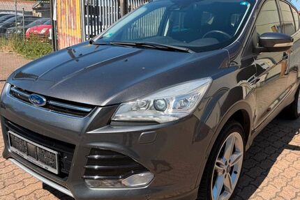 Ford Kuga 175.731 km 9.500 &euro; Saarlouis 66740
