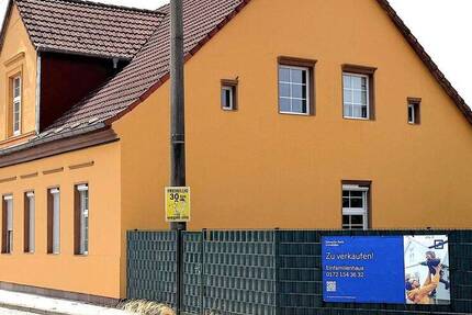 Haus Gühlen Glienicke Gühlen-Glienicke - 9 Zimmer, 240 m&sup2;, 299.990&euro; | Angebot:26205724
