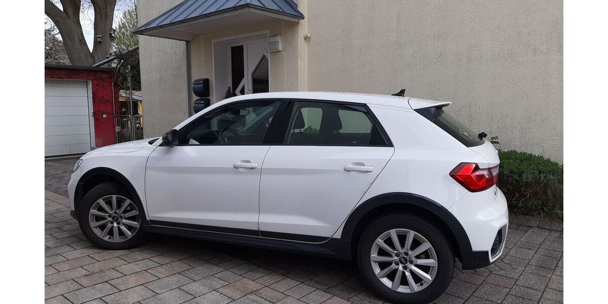 Audi A1 47.000 km 17.900 &euro; Bad Lippspringe 33175