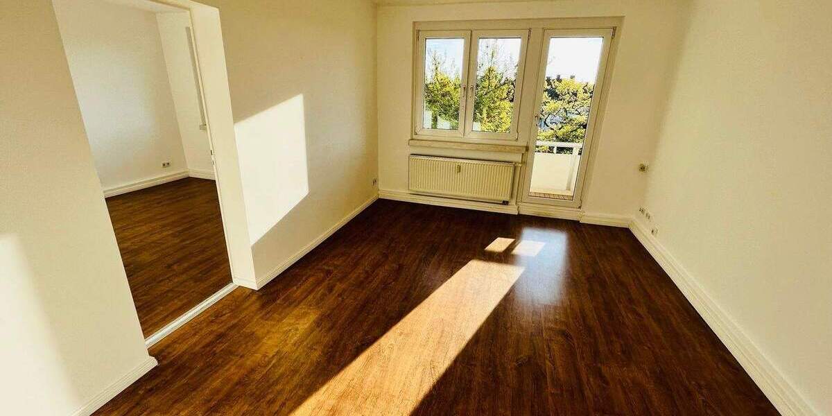 Etagenwohnung Brandenburg Nord - 2 Zimmer, 49 m&sup2;, 436&euro; | Angebot:25710117