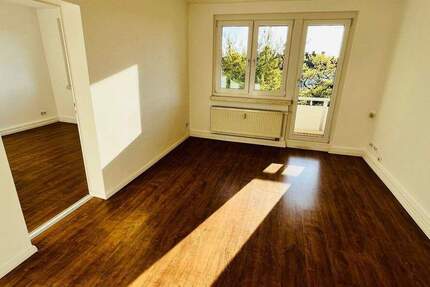 Wohnung Brandenburg Nord - 2 Zimmer, 49 m&sup2;, 436&euro; | Angebot:25710117