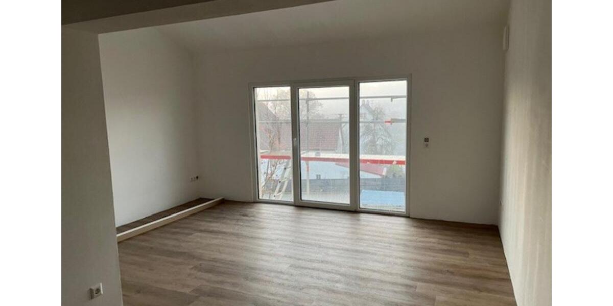 Maisonettenwohnung Königsheim - 4 Zimmer, 91 m&sup2;, 1.095&euro; | Angebot:24561257