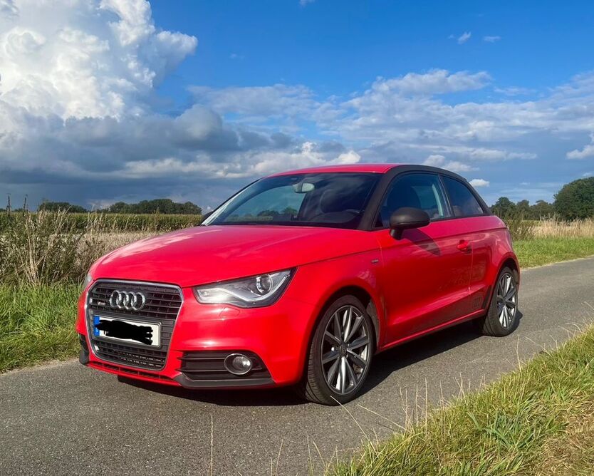 Audi A1 203.000 km 6.400 € Holvede 21646