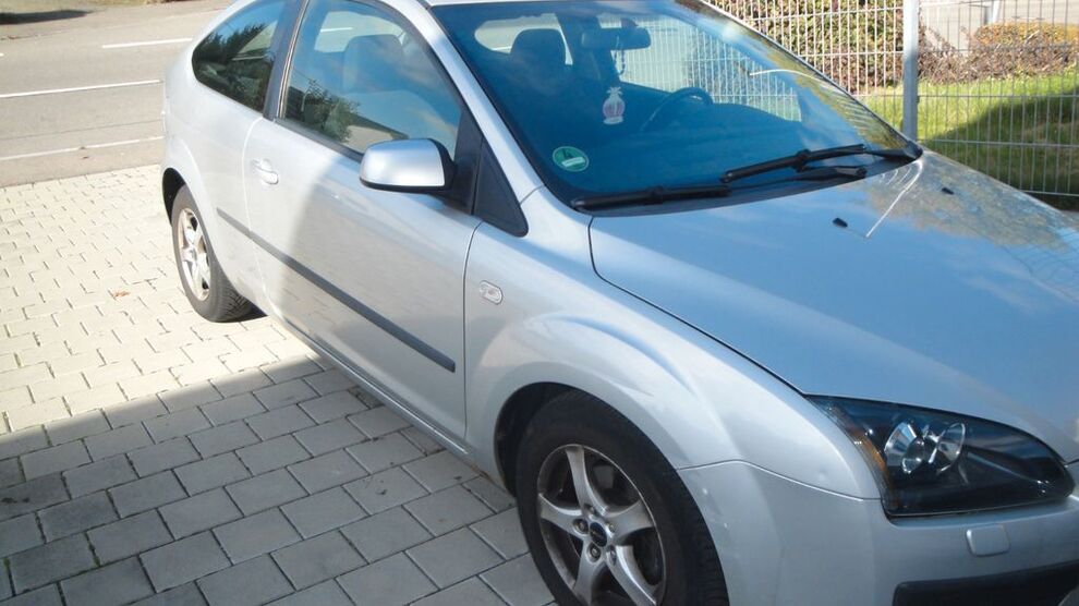 Ford Focus 150.787 km 1.700 € Balingen 72336
