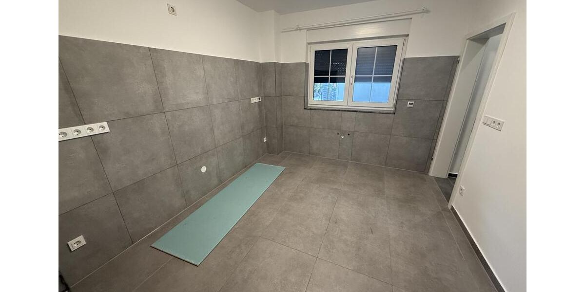 Einfamilienhaus Kerpen - 10 Zimmer, 245 m&sup2;, 3.000&euro; | Angebot:24689121