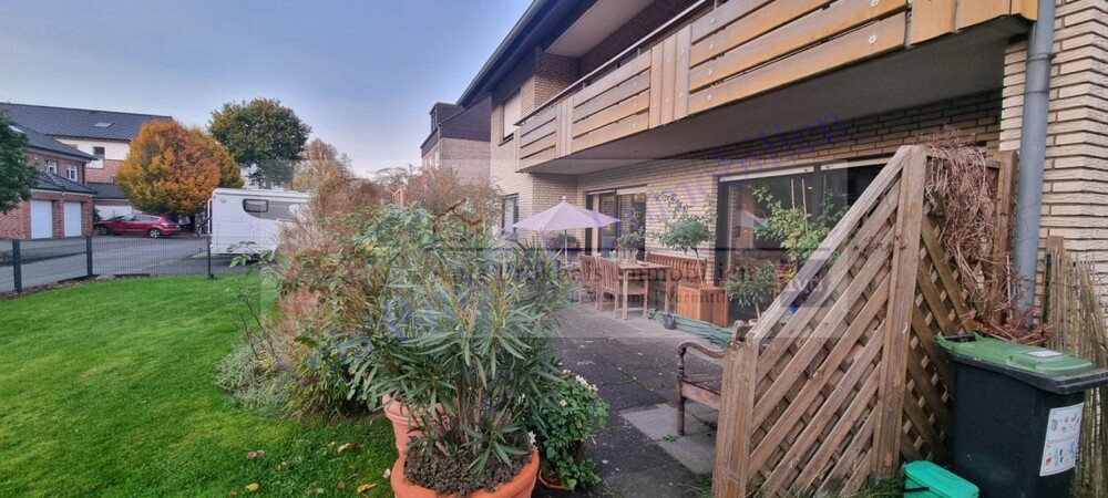 Viel Raum für 1 bis 3 Familien oder wohnen und vermieten! - Zweifamilienhaus Gütersloh Avenwedde | Angebot:23607385