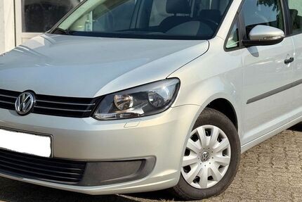 VW Touran 95.000 km 7.500 &euro; Kronau 76709