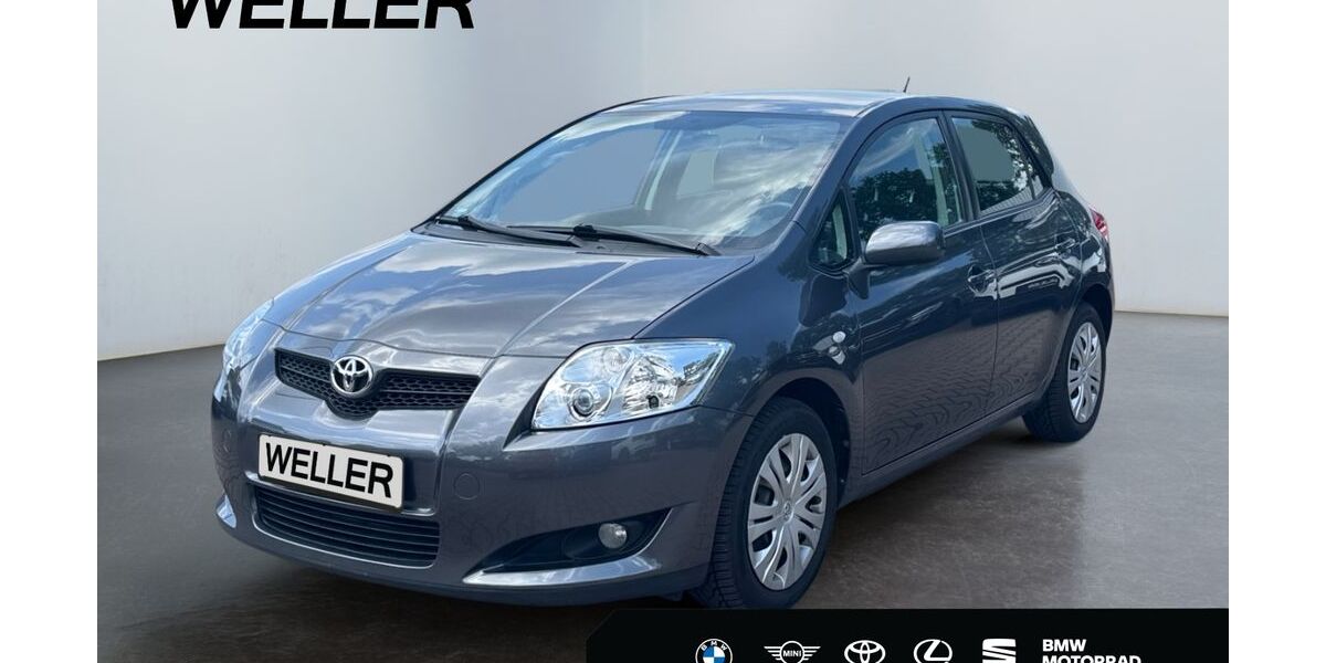 Toyota Auris 82.000 km 7.990 &euro; Bielefeld 33609