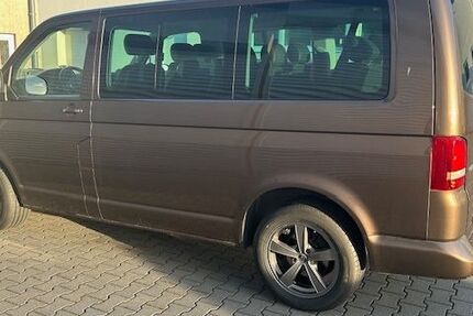 VW T5 Caravelle 166.600 km 19.800 &euro; Fränkisch -Crumbach 64407