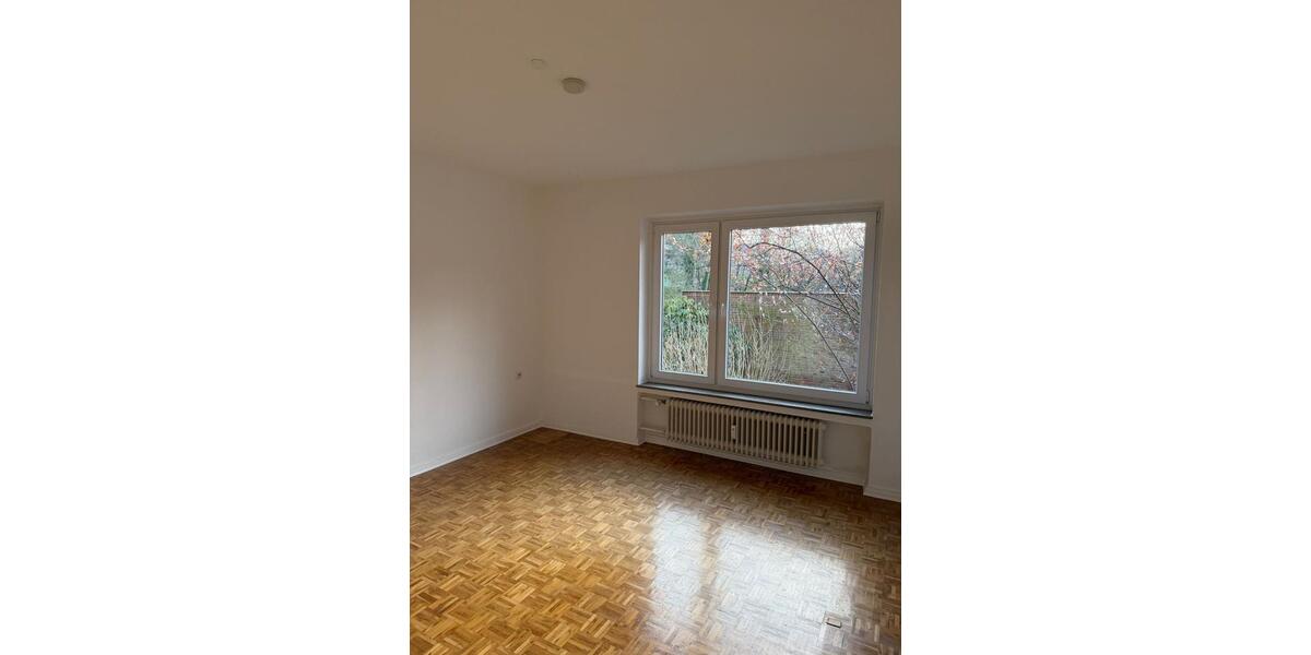 Erdgeschoßwohnung Wilhelmshaven - 4 Zimmer, 73 m&sup2;, 550&euro; | Angebot:25960199