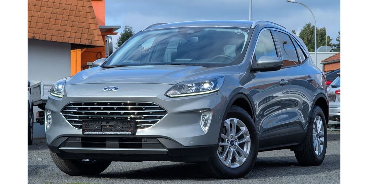 Ford Kuga 13.900 km 21.988 &euro; Niesky 02906
