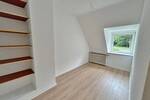 Gartenfans aufgepasst - frisch renoviert in zentraler Lage!