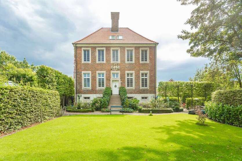 Haus zum Kaufen in Dülmen 895.000 € 240 m²