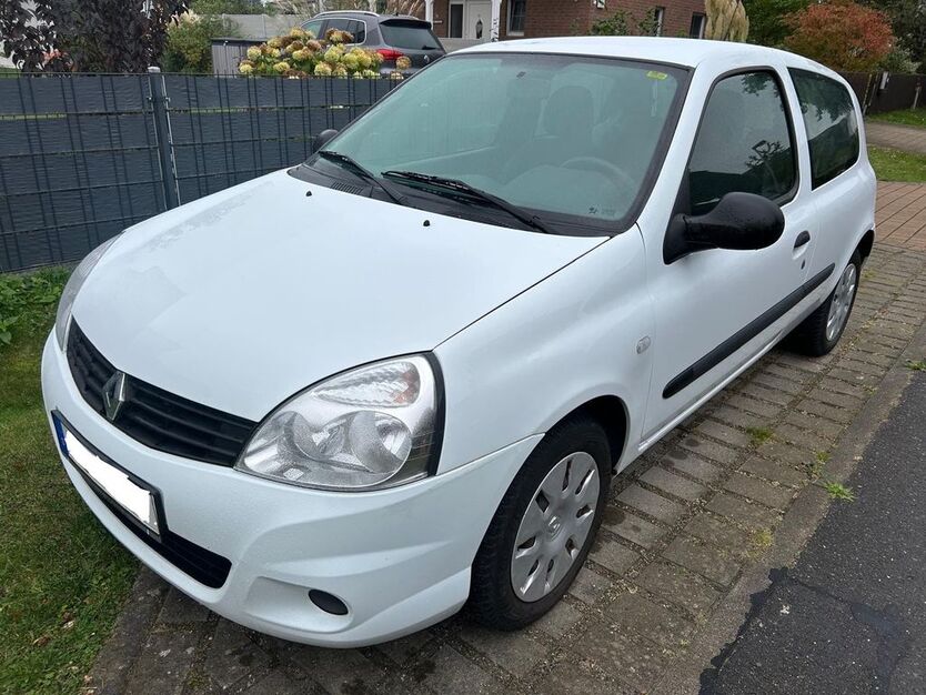 Renault Clio 82.400 km 4.750 € Teltow 14513