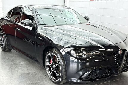 Alfa Romeo Giulia 2.0 Veloce Q4 Panoramadach AHK 41.400 km 36.790 € Lich 35423