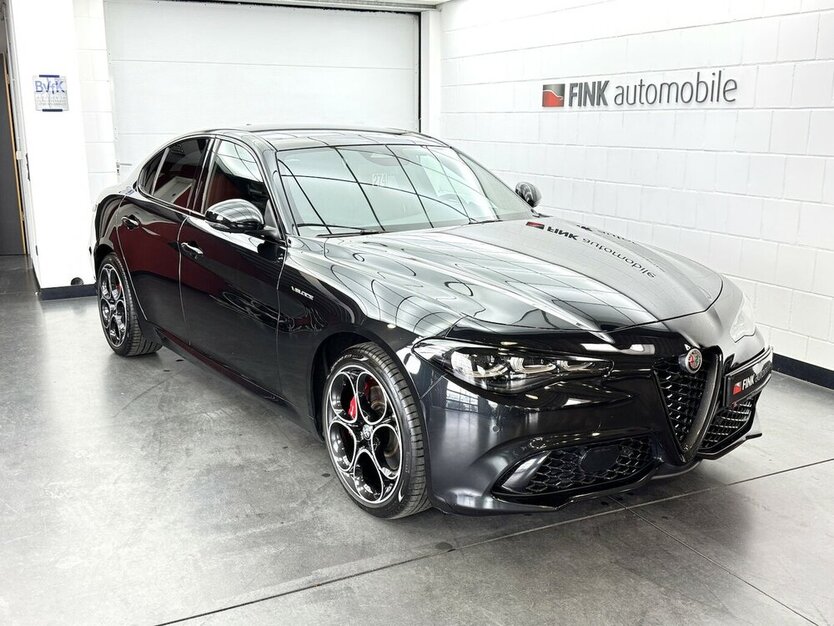 Alfa Romeo Giulia 2.0 Veloce Q4 Panoramadach AHK 41.400 km 36.790 € Lich 35423