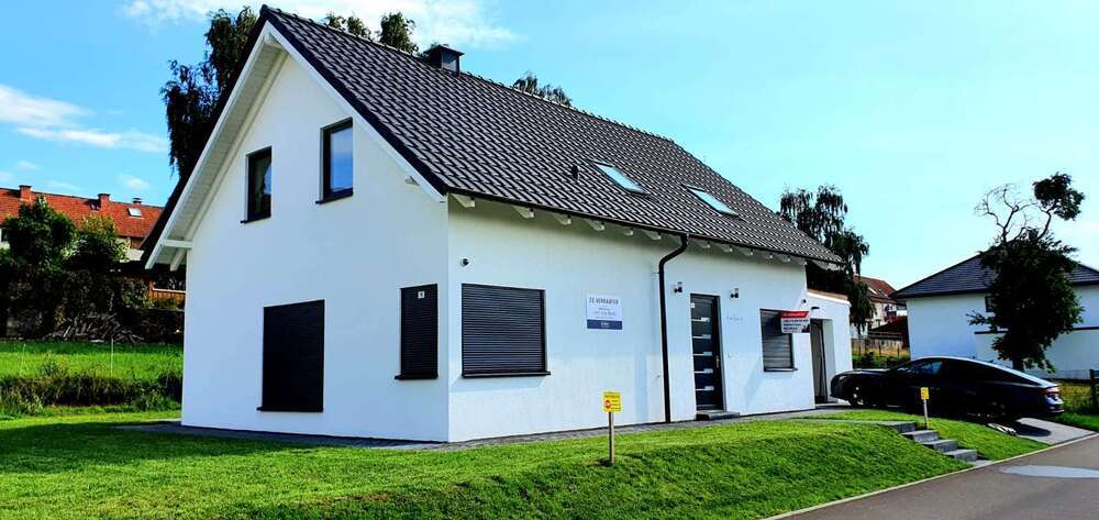 Haus zum Kaufen in Grebenhain Crainfeld 409.000 € 189 m²