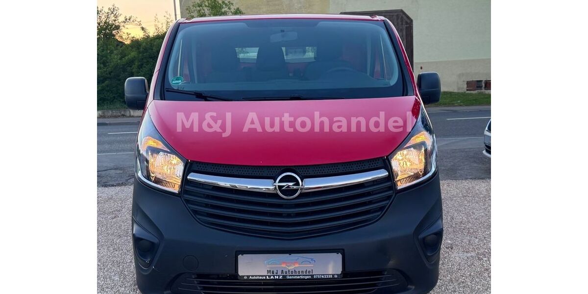 Opel Vivaro 150.000 km 7.999 &euro; Ofterdingen 72131