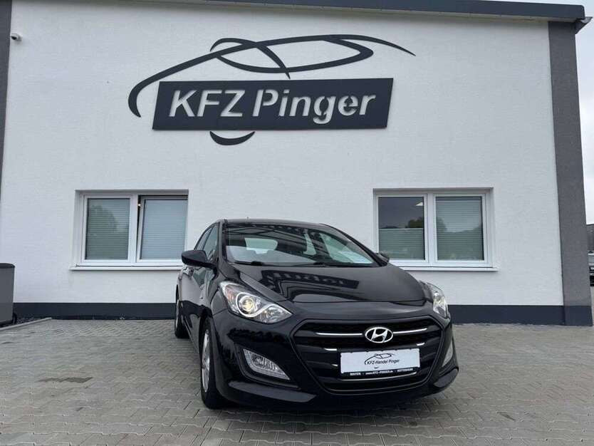 i30