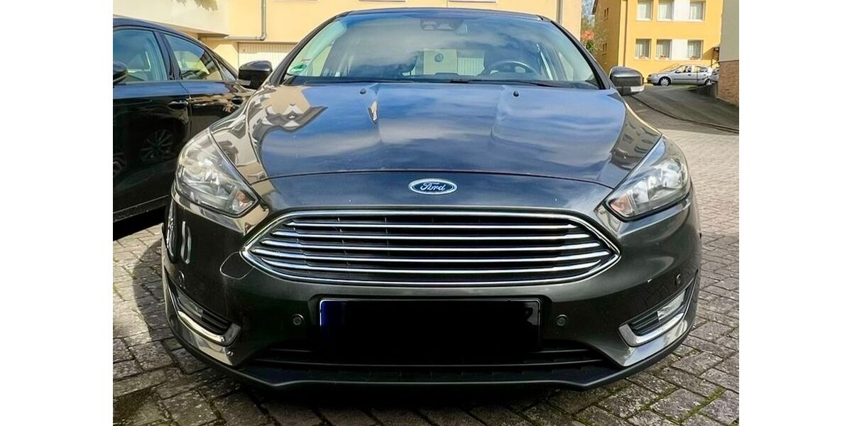 Ford Focus 104.243 km 8.950 &euro; Osnabrück 49080