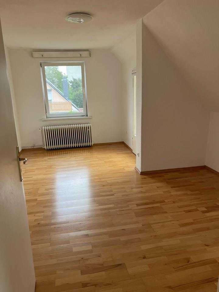 Einfamilienhaus mit Charakter & Kamin in Berlin-Mariendorf zimmer