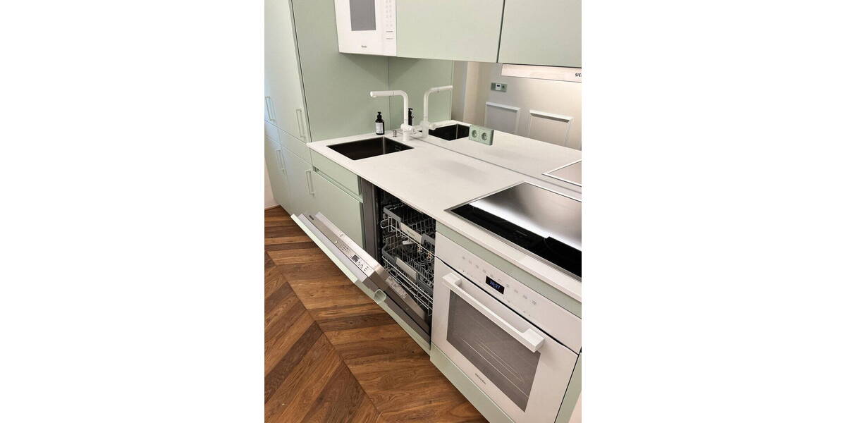 Etagenwohnung München Schwabing-West - 2 Zimmer, 48 m&sup2;, 1.950&euro; | Angebot:26891721