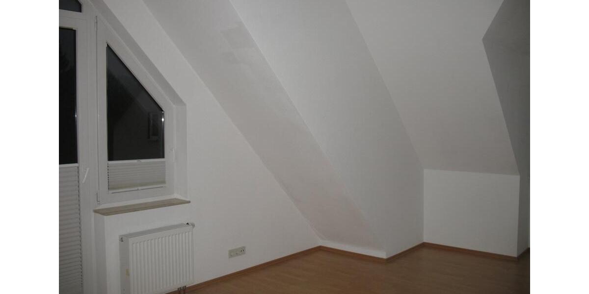 Bad Homburg-Kirdorf 50qm 2 Zimmer KücheDusch, Kellerraum,Kfz-Stp 2 zimmer