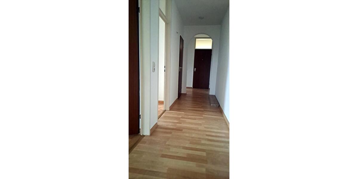 3 Zi.-Wohnung, 77qm, Balkon, WG geeignet, in BambergGaustadt 3 zimmer