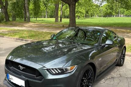 Ford Mustang 160.000 km 25.000 &euro; Leipzig 04318