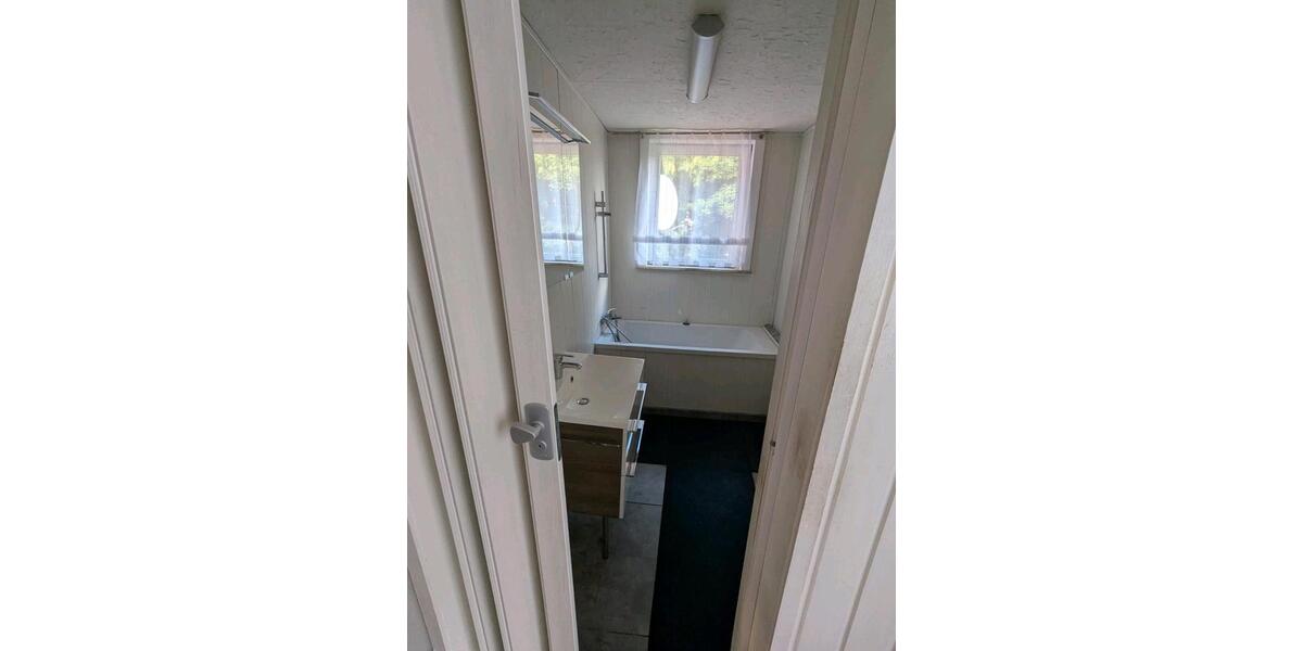 Haushälfte mit 100 m² Wohnfläche mit 6 ZKB 6 zimmer