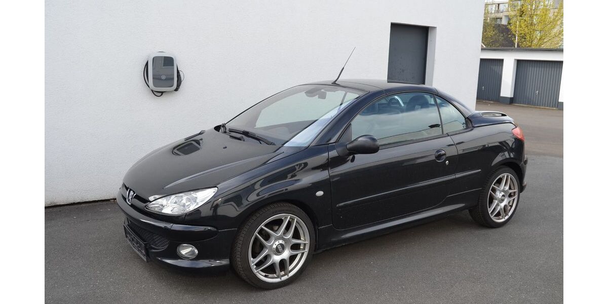 Peugeot 206 134.500 km 1.999 &euro; Bünde 32257