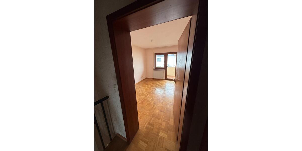 Doppelhaushälfte Neckarsulm - 8 Zimmer, 133 m&sup2;, 485.000&euro; | Angebot:26855689