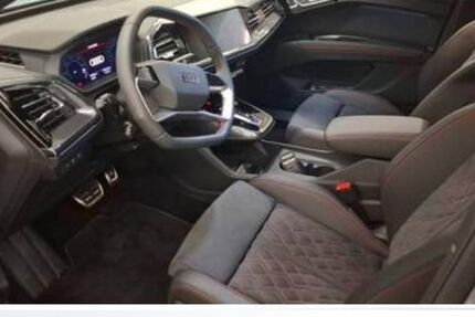 Audi Q4 7.797 km 44.990 € Nürnberg 90441