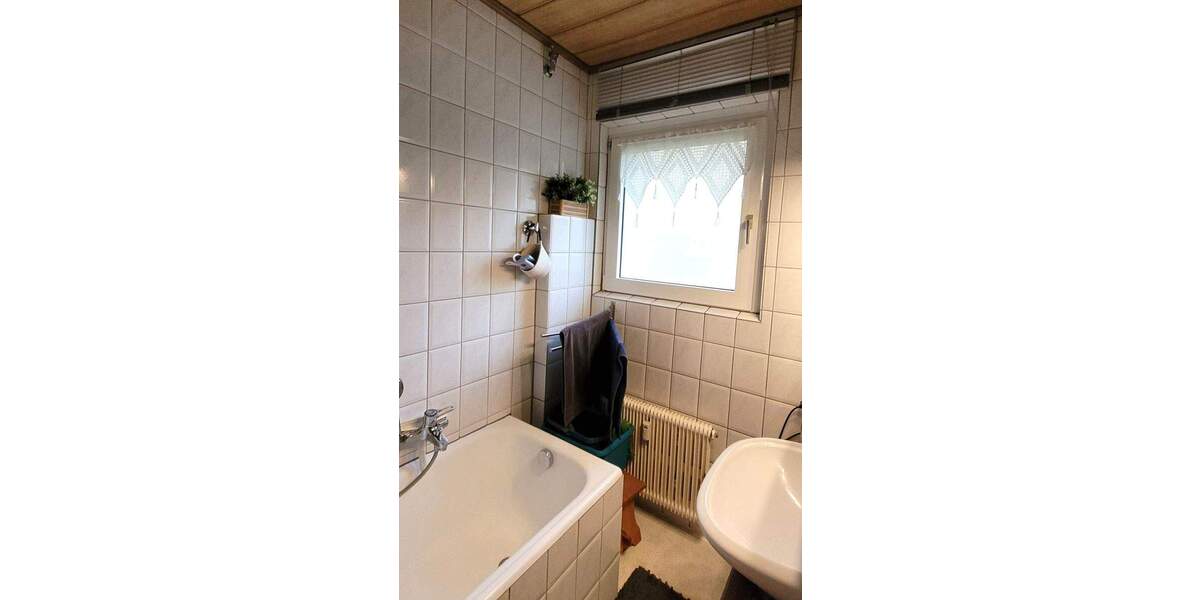 Etagenwohnung Herne Wanne - 4 Zimmer, 75 m&sup2;, 169.000&euro; | Angebot:23943331