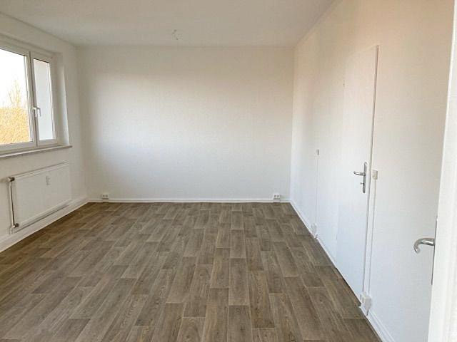 Etagenwohnung Hermsdorf - 3 Zimmer, 73 m&sup2;, 425&euro; | Angebot:26143762