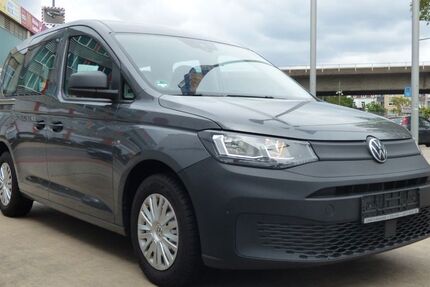 VW Caddy 147.000 km 15.999 &euro; Köln 51105