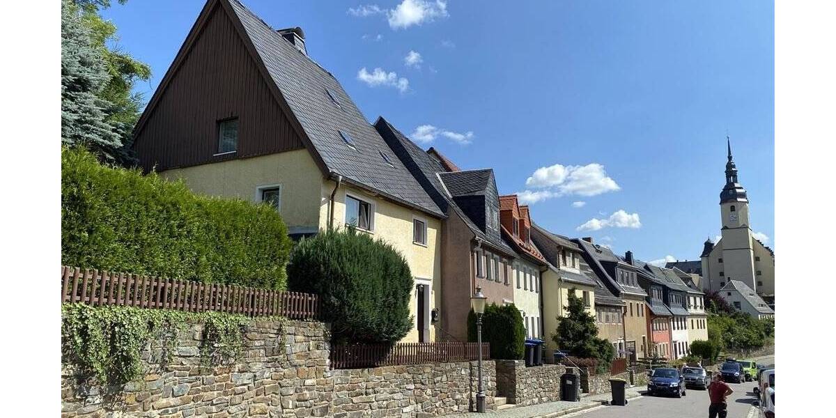 Sanierungsbedürftiges Reihenendhaus in der historischen Altstadt von Zschopau. 6 zimmer