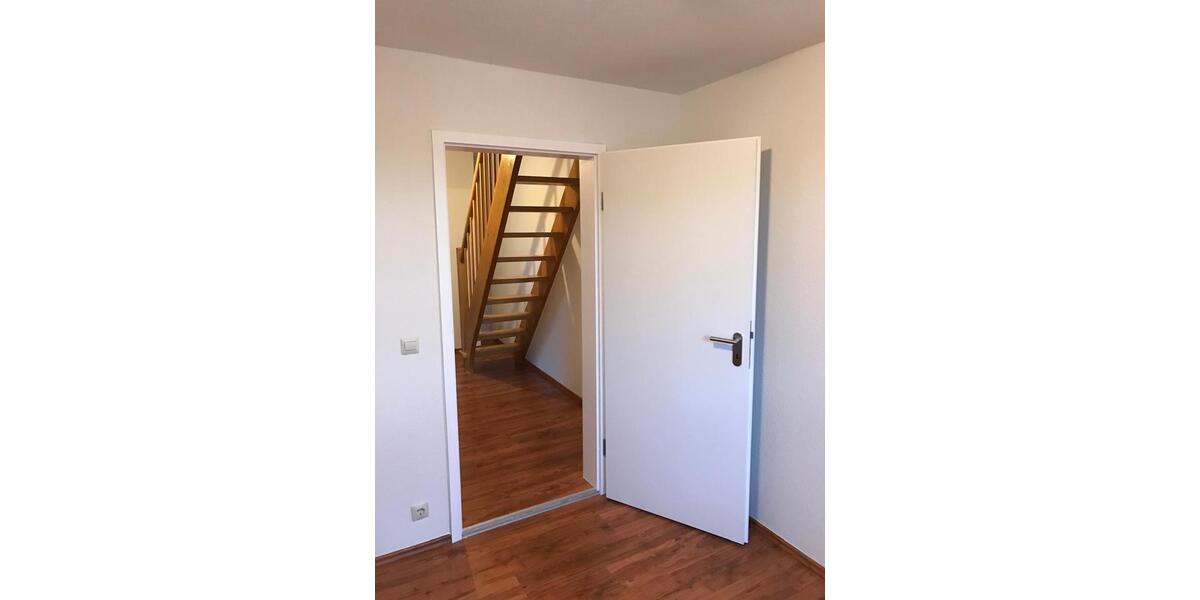 Dachgeschoßwohnung Reichenau - 2.5 Zimmer, 71 m&sup2;, 880&euro; | Angebot:26336091