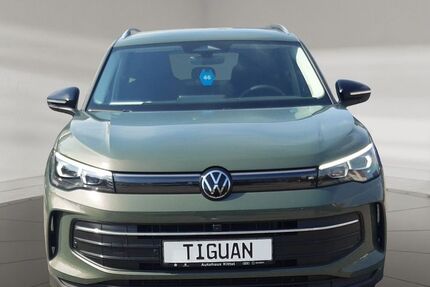 VW Tiguan 2.050 km 41.900 &euro; Weißenfels 06667